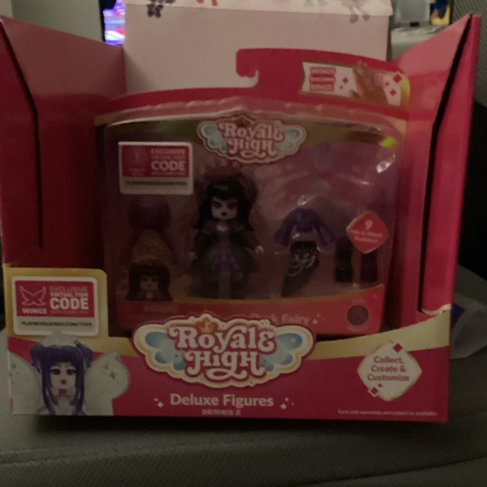 Royal High Dark Fairy Doll - Purple and Black - Picture 4 of 4